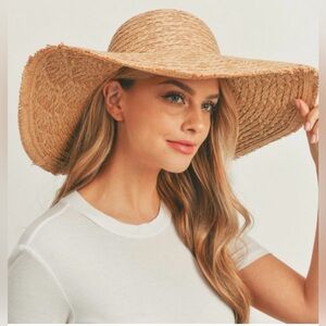 72-Straw sun hat